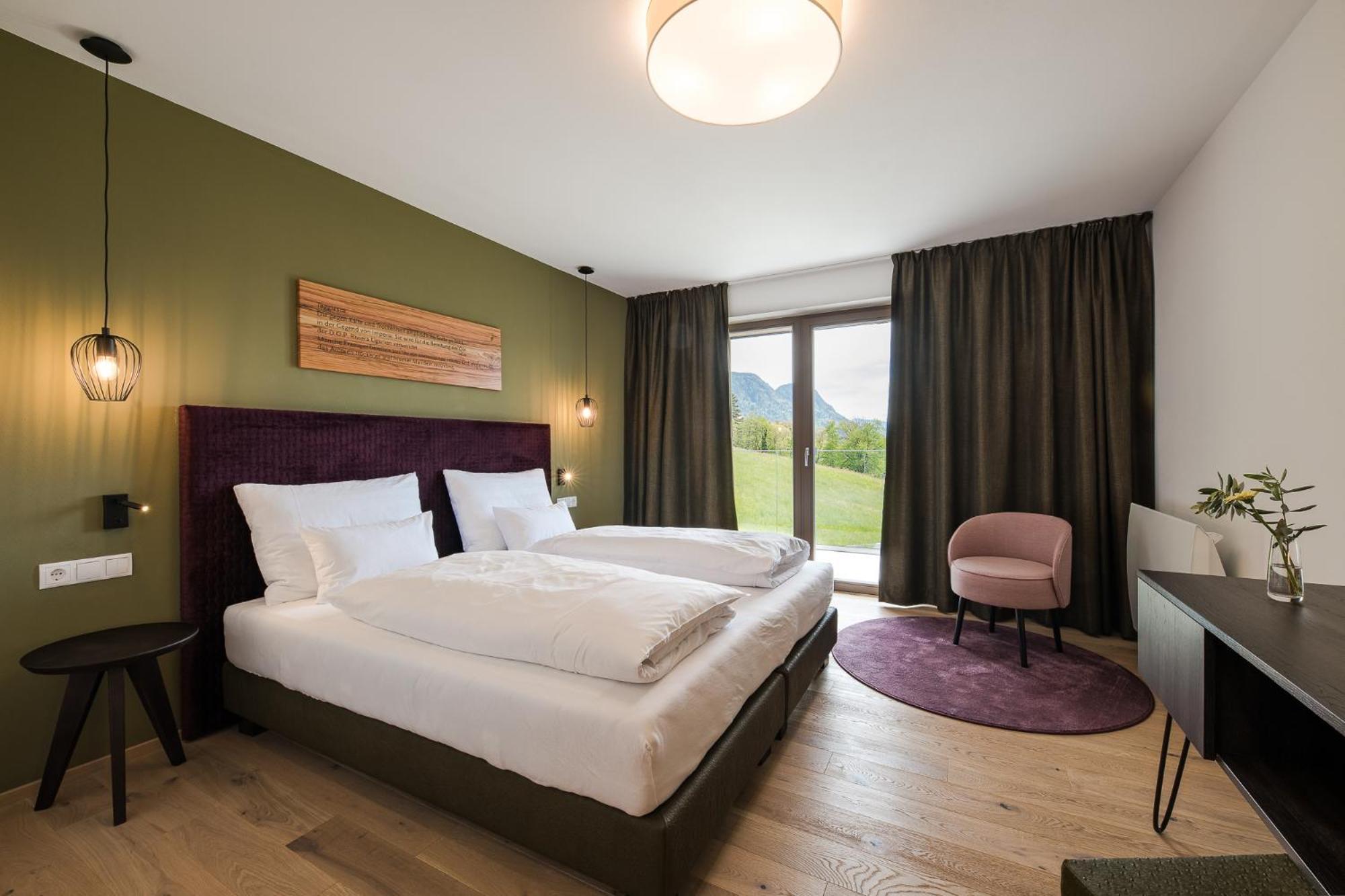 Oliven- & Genusshotel Hirzer Шена Номер фото