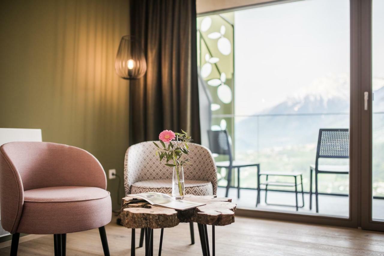 Oliven- & Genusshotel Hirzer Шена Екстер'єр фото