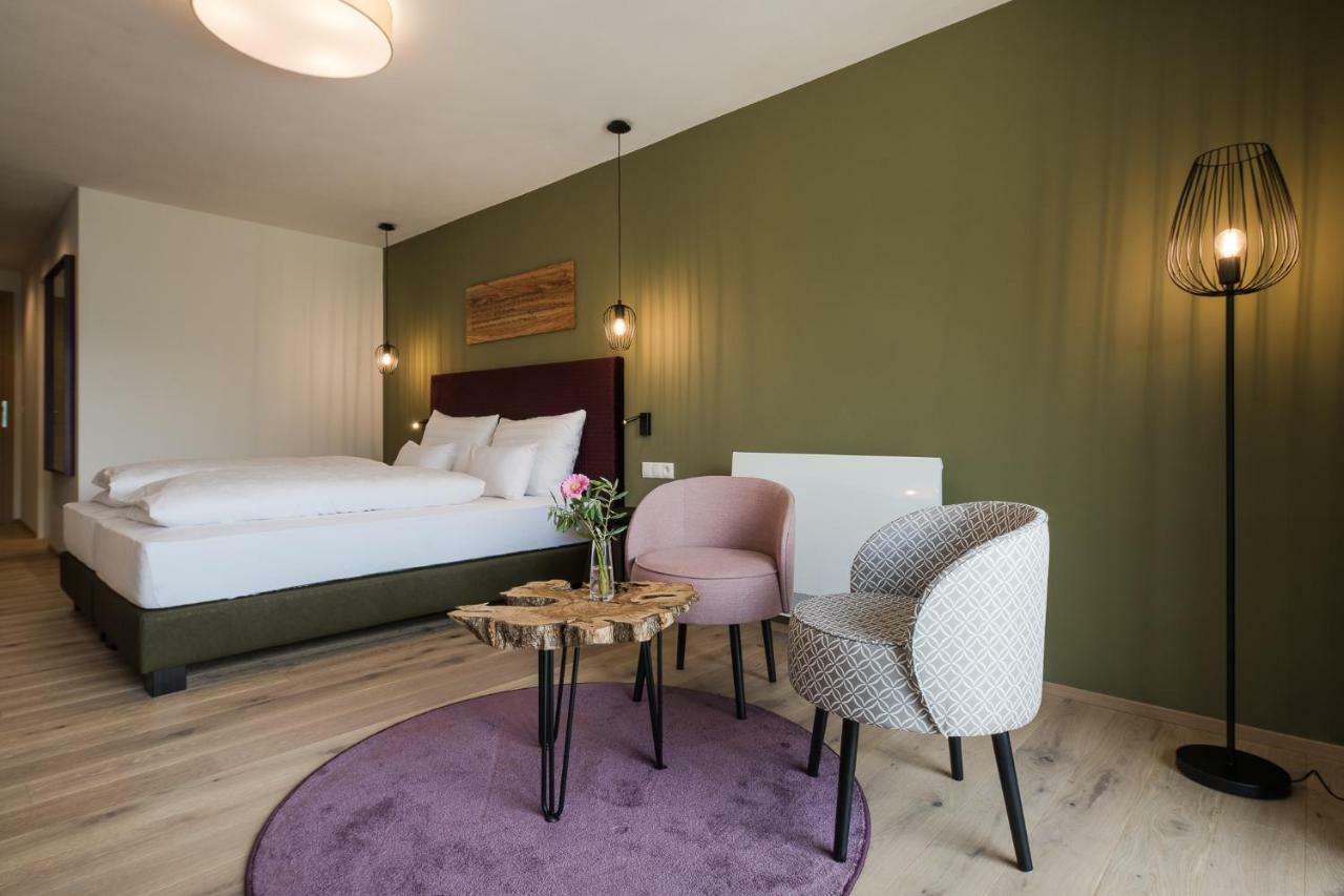 Oliven- & Genusshotel Hirzer Шена Екстер'єр фото